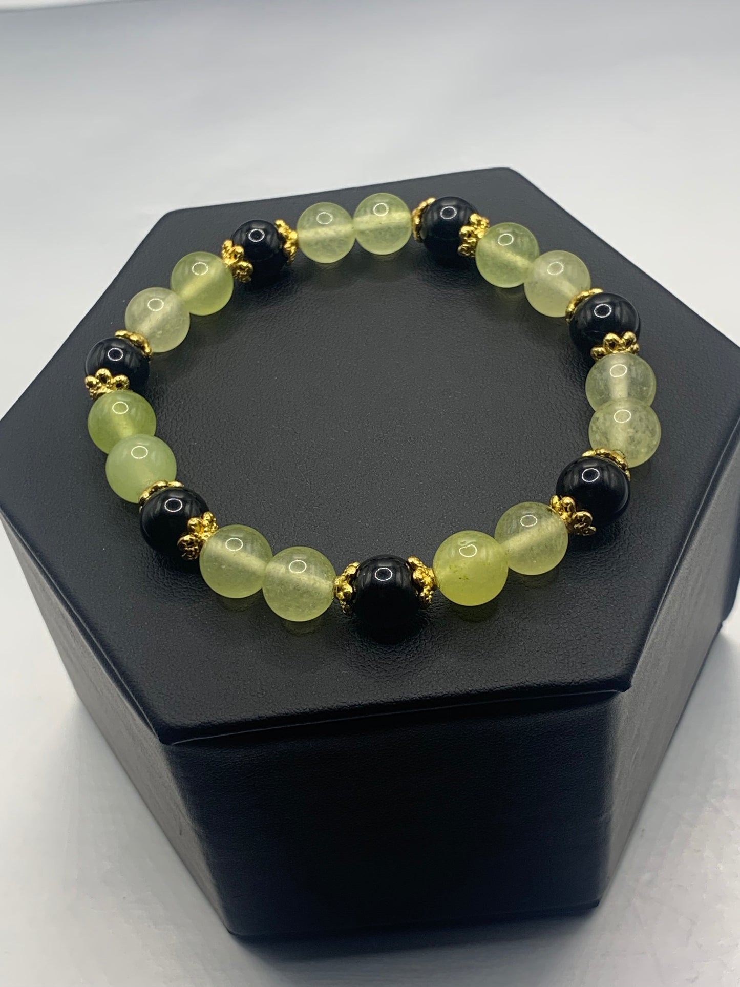 Black obsidian with apple agate semi precious stone/crystal beaded elastic bracelet with gold plated flower bead caps
