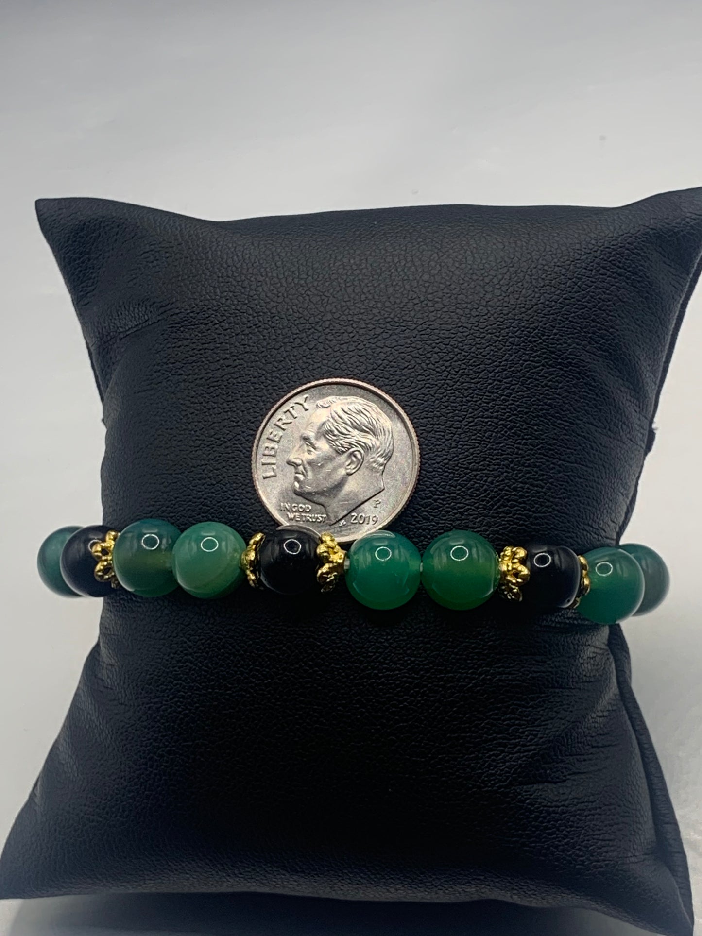 Black obsidian with green lace agate semi precious stone/crystal beaded elastic bracelet with gold plated flower bead caps