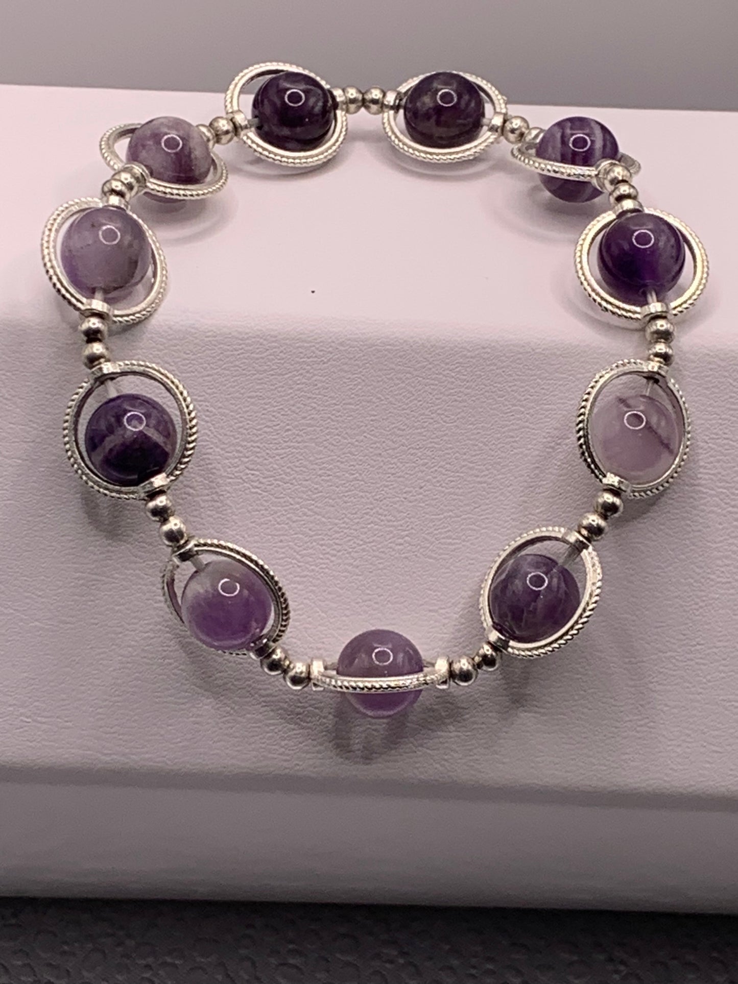 Dream amethyst semi precious stone/crystal elastic beaded bracelet with silver colored rings