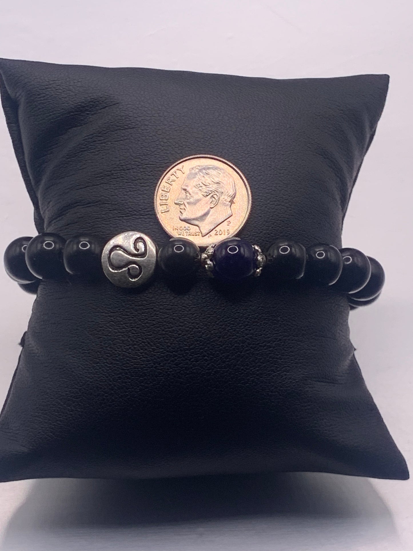 Leo Zodiac black obsidian with blue lace agate elastic beaded bracelet with silver accents